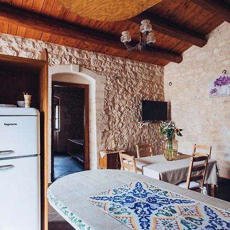 Le Cacinare Apartment Modica Bagian luar foto