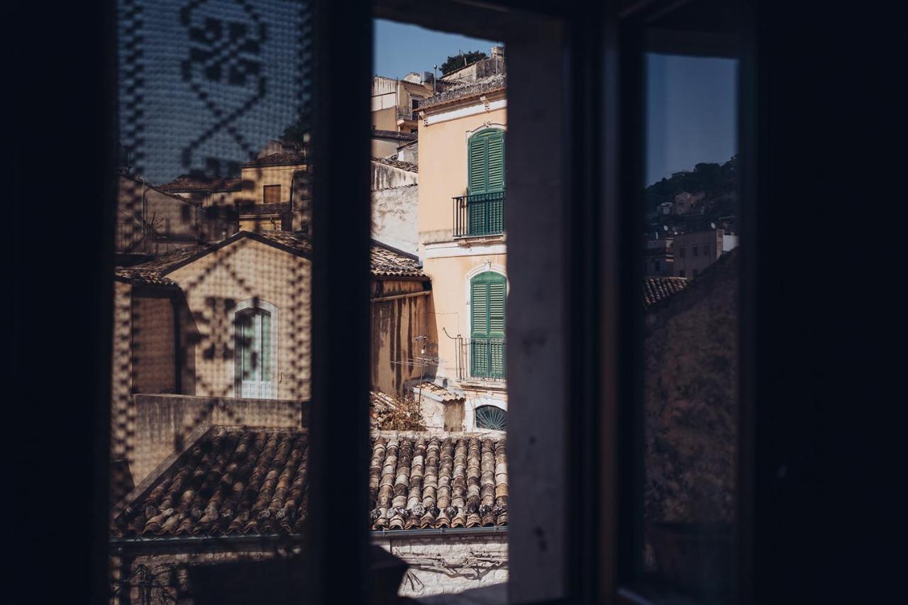 Le Cacinare Apartment Modica Bagian luar foto