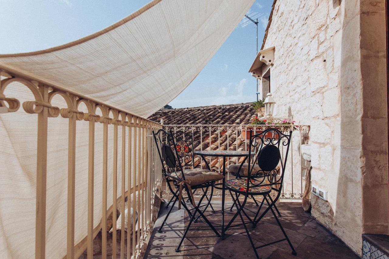 Le Cacinare Apartment Modica Bagian luar foto