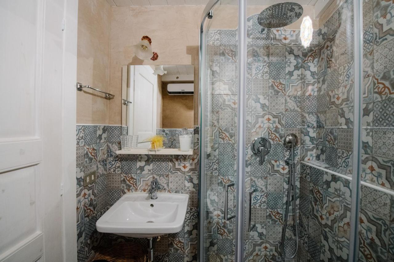Le Cacinare Apartment Modica Bagian luar foto